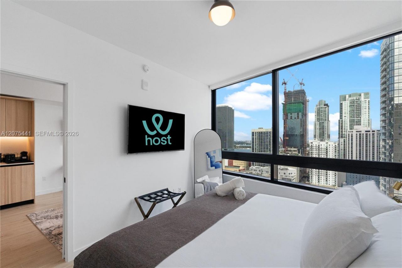 225 N Miami Ave , Unit 2807, Miami, FL 33128 Photo