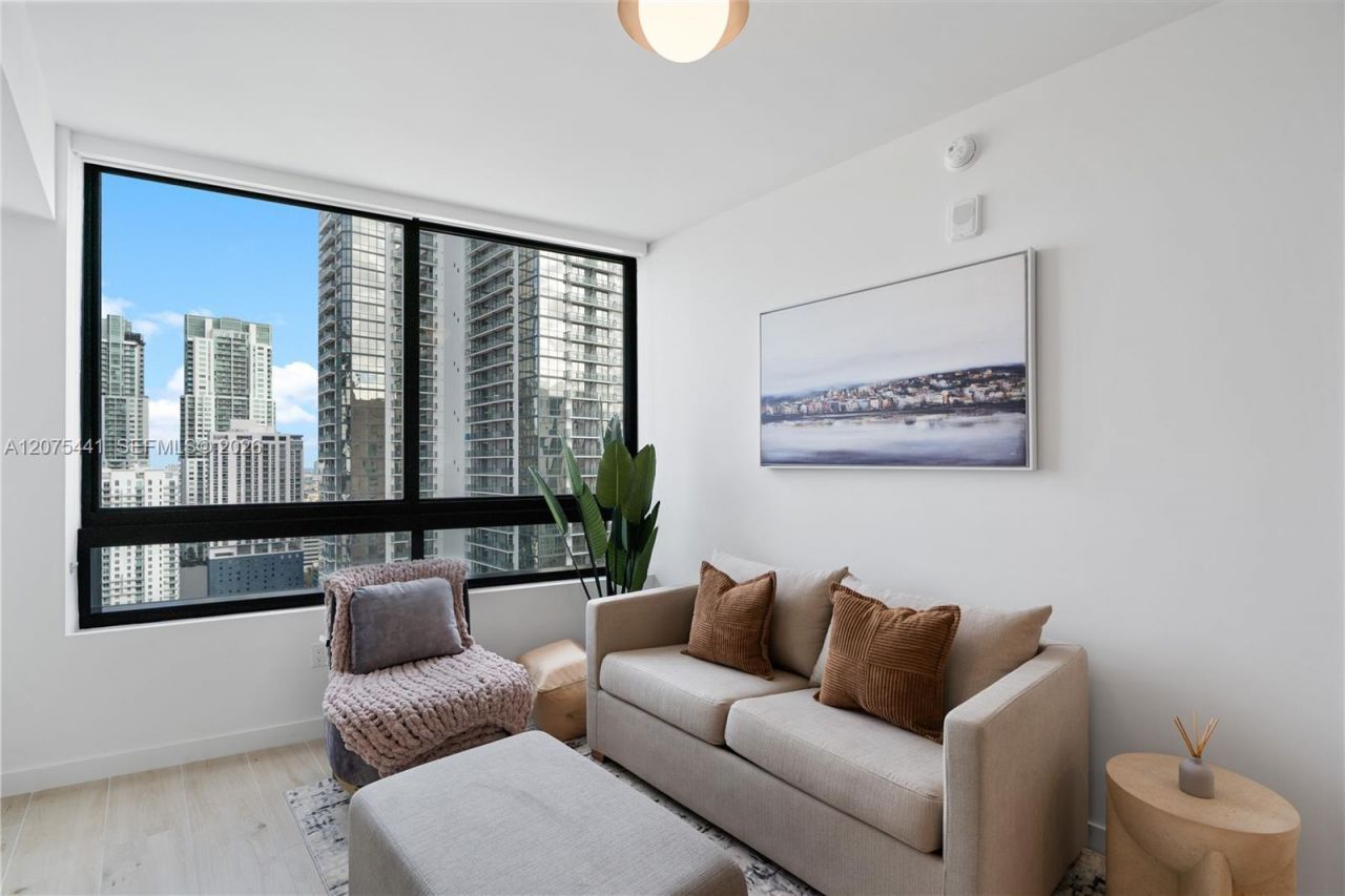 225 N Miami Ave , Unit 2807, Miami, FL 33128 Photo