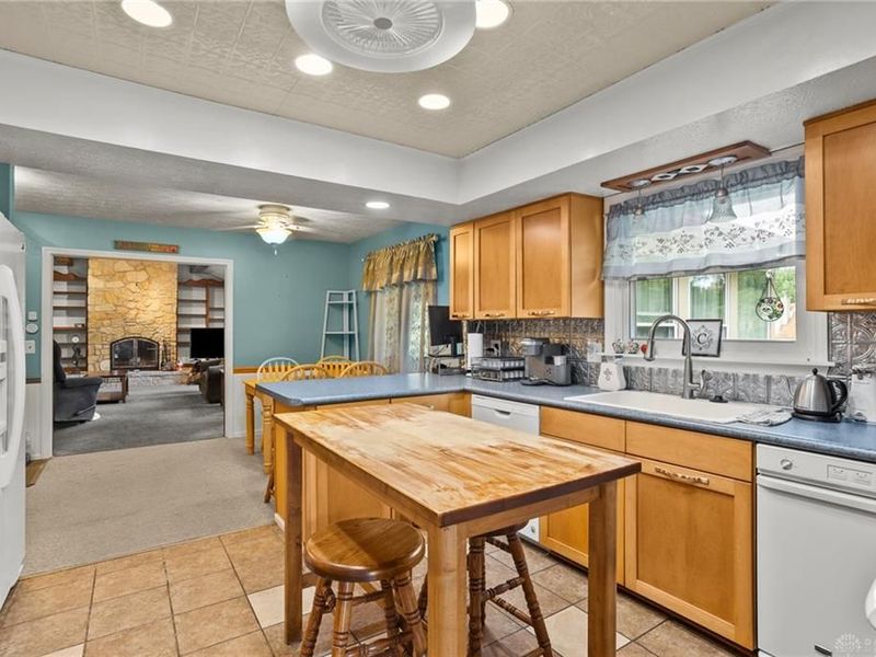 2425 Greenlawn Drive, Troy, OH 45373 Photo 17