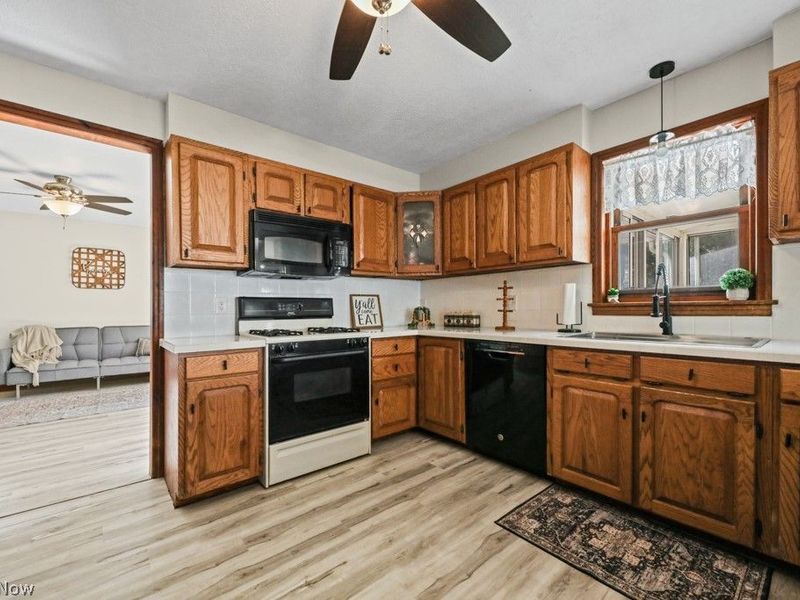 22791 Buck Road , Alliance, OH 44601 Photo 5