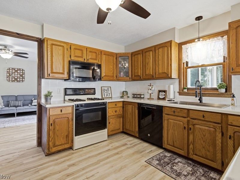 22791 Buck Road, Alliance, OH 44601 Photo 5