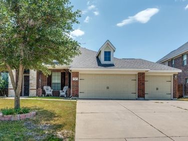6133 Lamb Creek Drive, Fort Worth, TX 76179