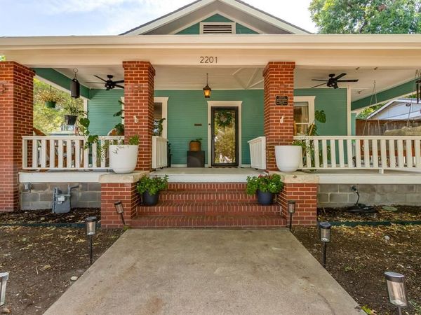 2201 Alston Avenue, Fort Worth, TX 76110