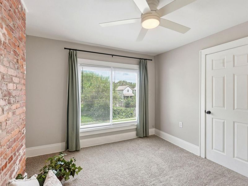 115 E Hinman Avenue , Columbus, OH 43207 Photo 35