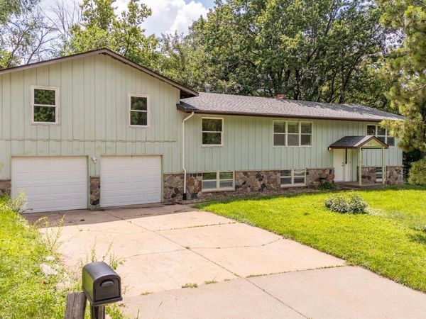 1212 44 1/2 Avenue NE, Columbia Heights, MN 55421