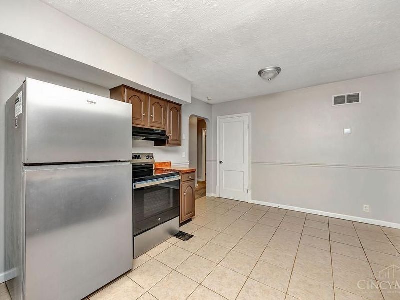 6920 Gloria Drive, North College Hill, OH 45239 Photo 16