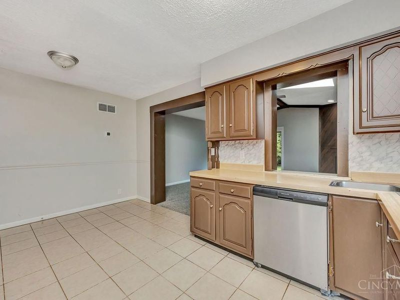 6920 Gloria Drive, North College Hill, OH 45239 Photo 17