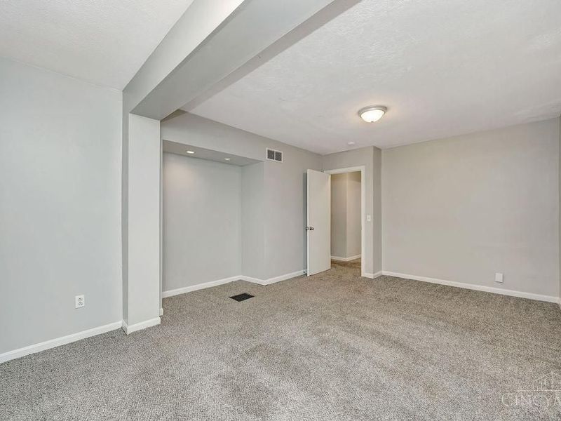6920 Gloria Drive, North College Hill, OH 45239 Photo 22