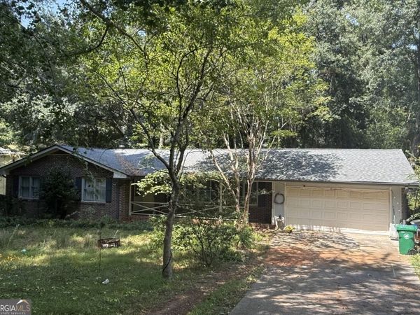 3906 Cardinal Drive, Tucker, GA 30084