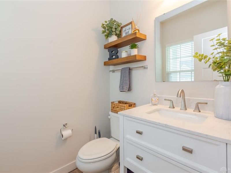 192 Chapel Drive, Troy, OH 45373 Photo 6