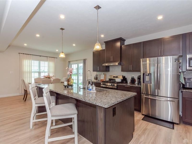 192 Chapel Drive, Troy, OH 45373 Photo 8