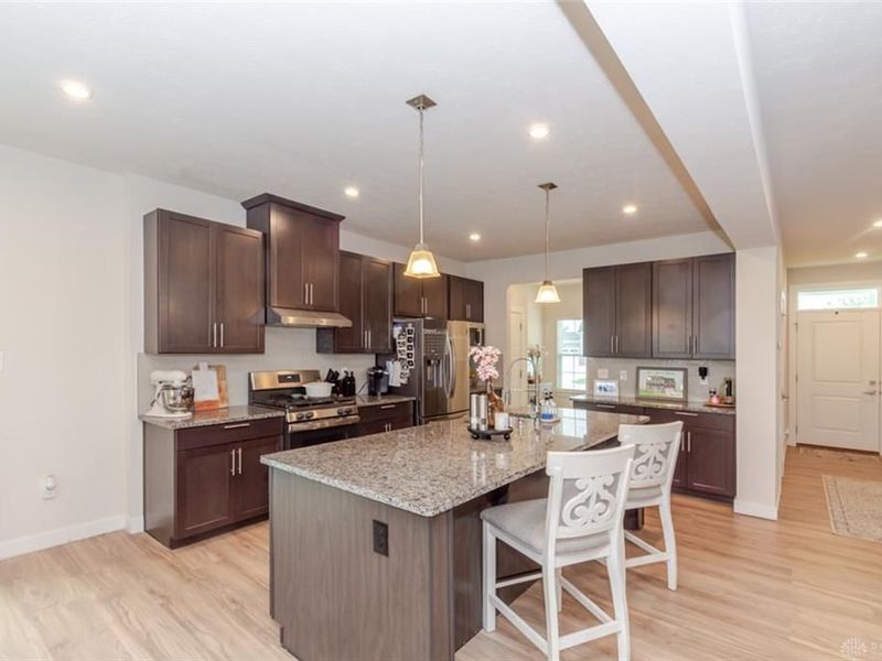 192 Chapel Drive, Troy, OH 45373 Photo 9