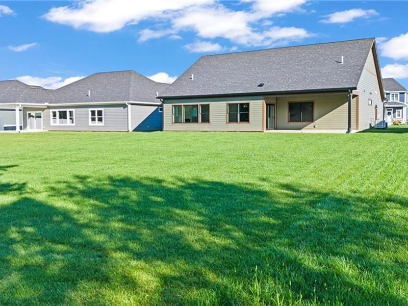 2197 Emerson Way, Troy, OH 45373 Photo 8