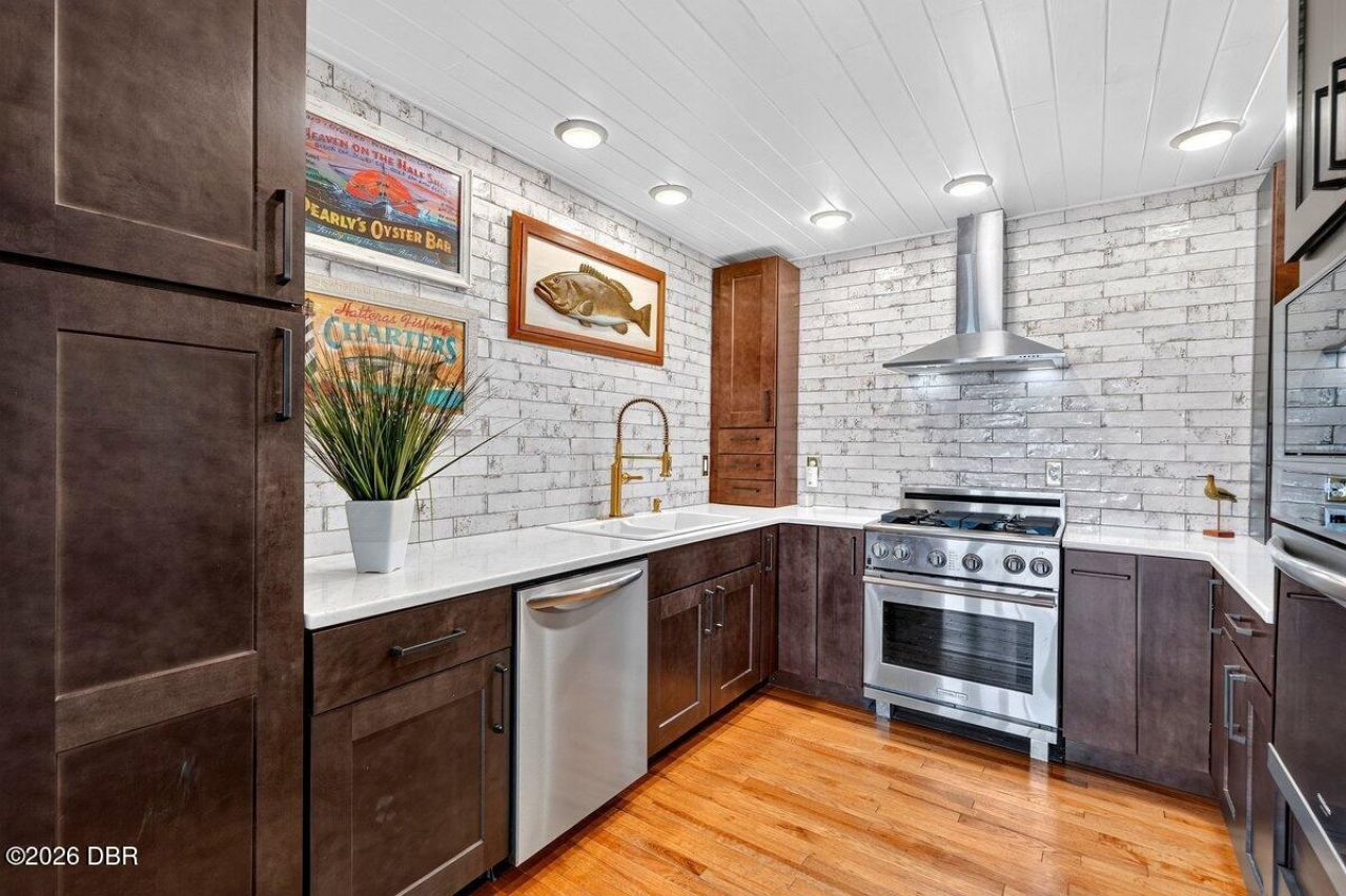 6118 S Atlantic Avenue, New Smyrna Beach, FL 32169 Photo