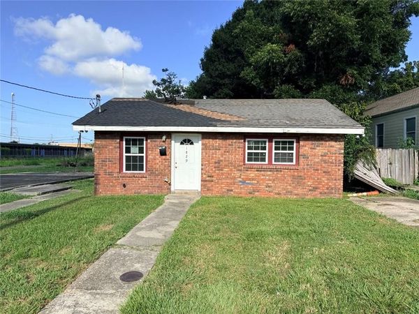 1829 HENDEE Street , New Orleans, LA 70114