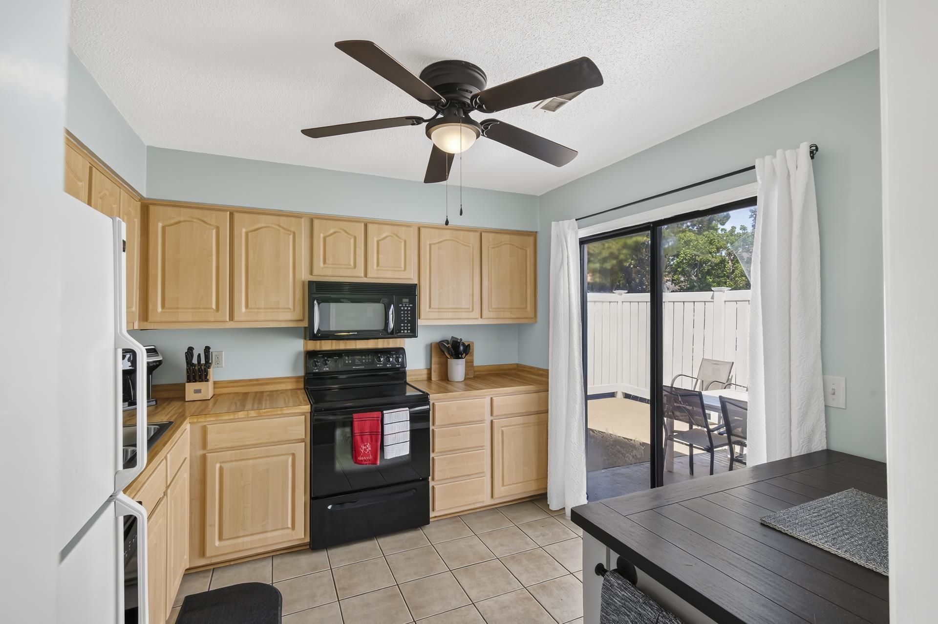1441 Turkey Ridge Rd. Photo 10