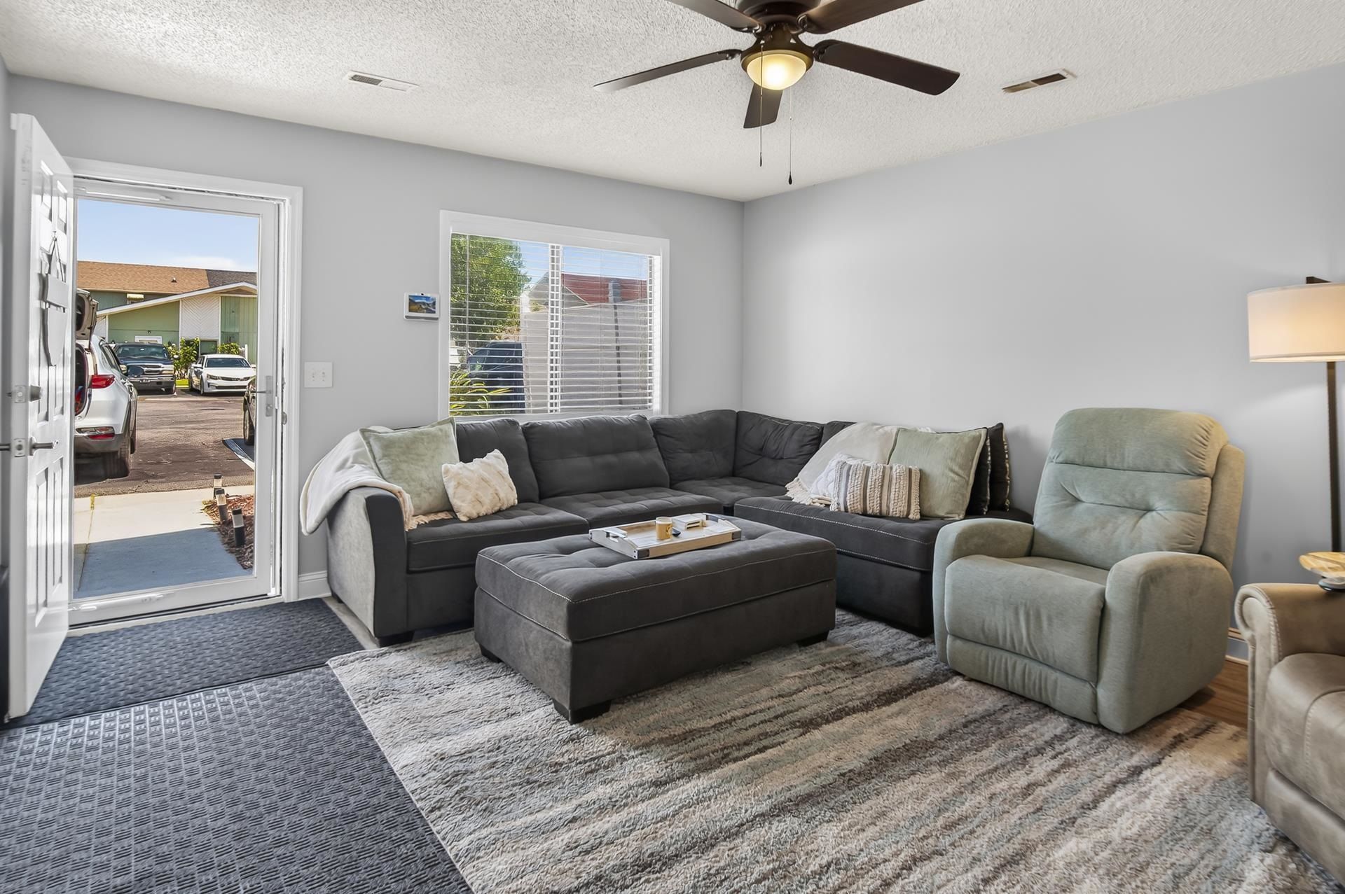 1441 Turkey Ridge Rd. Photo 3