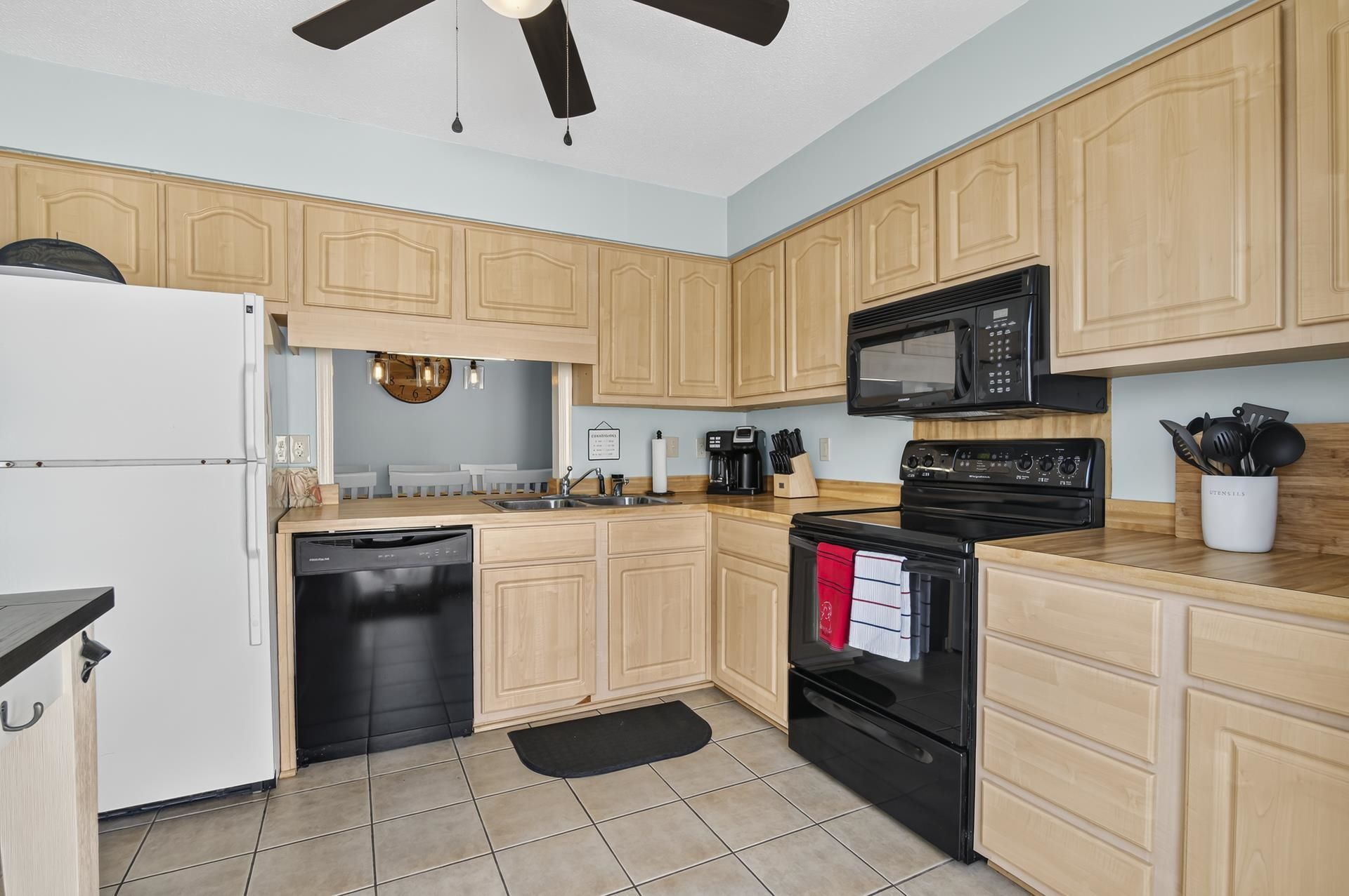 1441 Turkey Ridge Rd. Photo 8