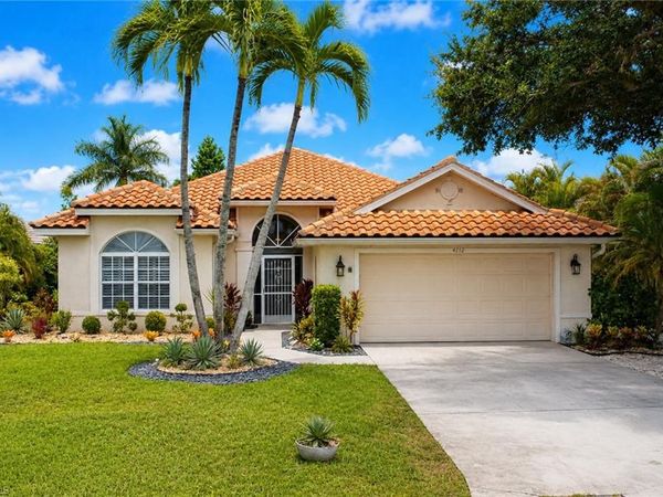 4242 Longshore WAY S, NAPLES, FL 34119