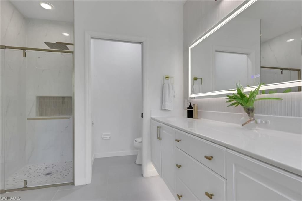 4242 Longshore Way S, Naples, FL 34119 Photo