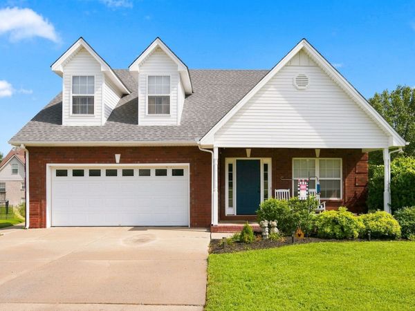 812 Renaissance Ave , Murfreesboro, TN 37129