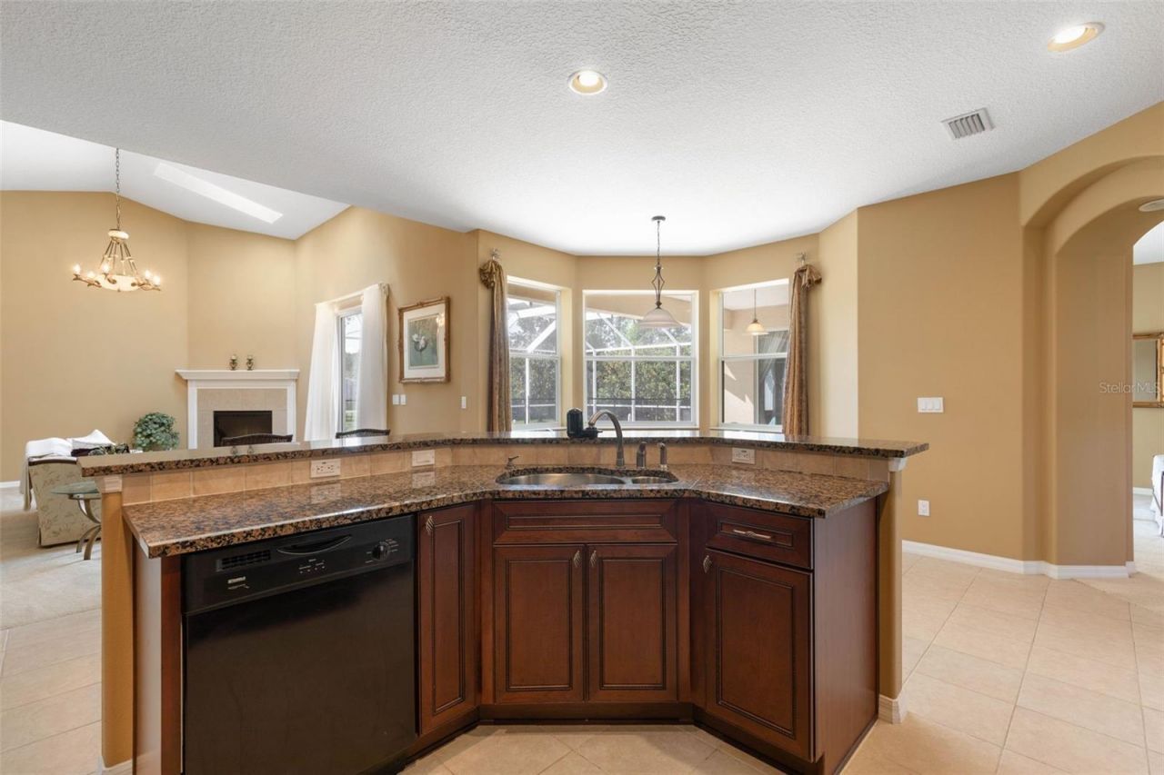 18 Squirrel Place, Palm Coast, FL 32164 Photo