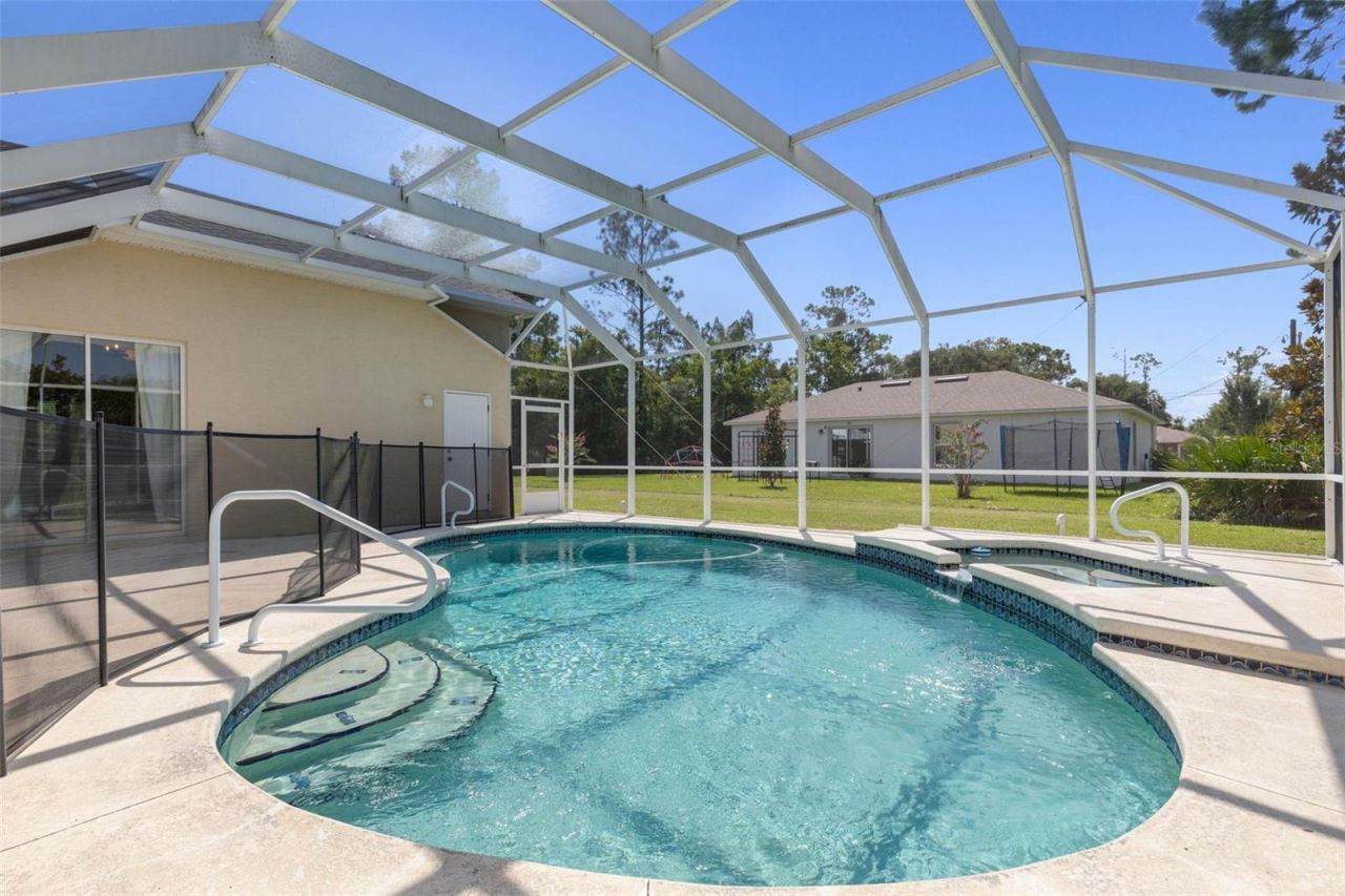 18 Squirrel Place, Palm Coast, FL 32164 Photo