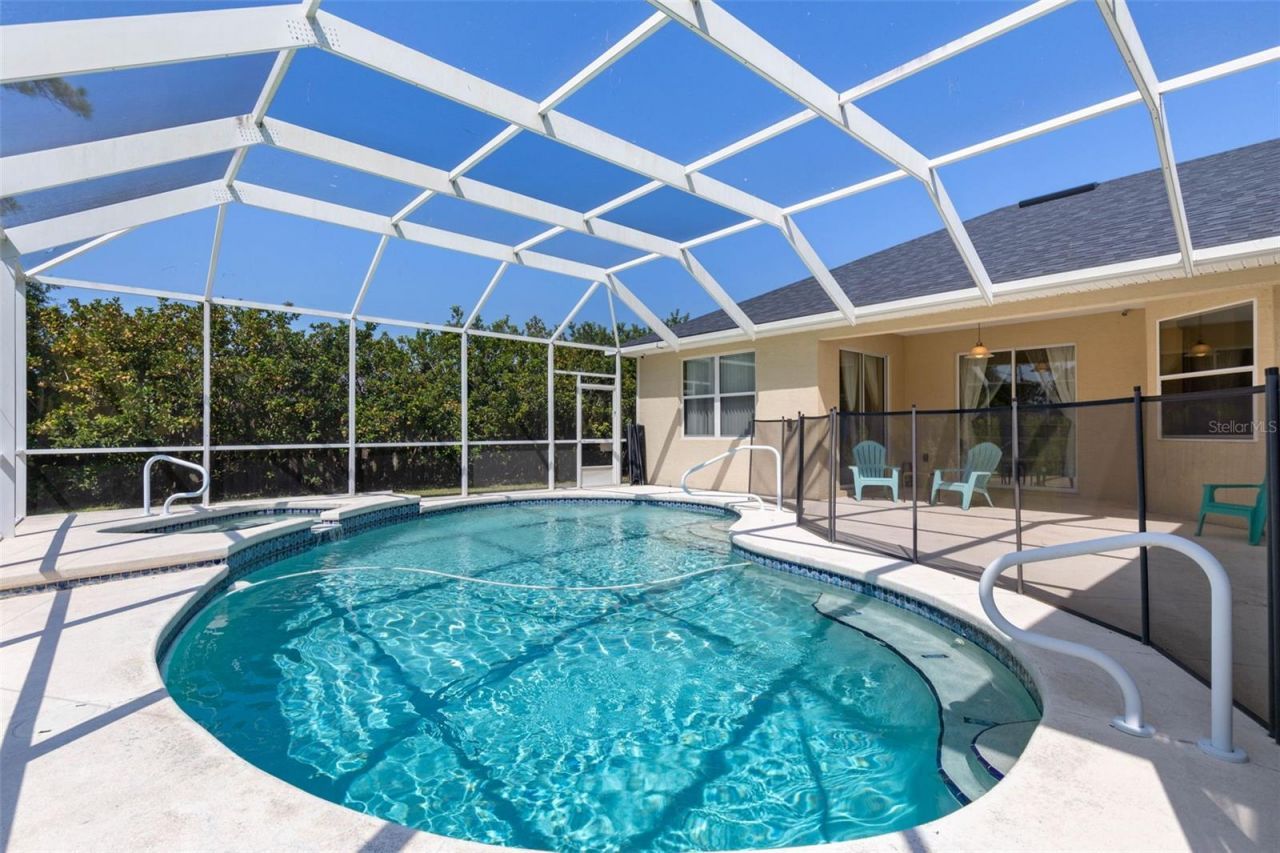 18 Squirrel Place, Palm Coast, FL 32164 Photo