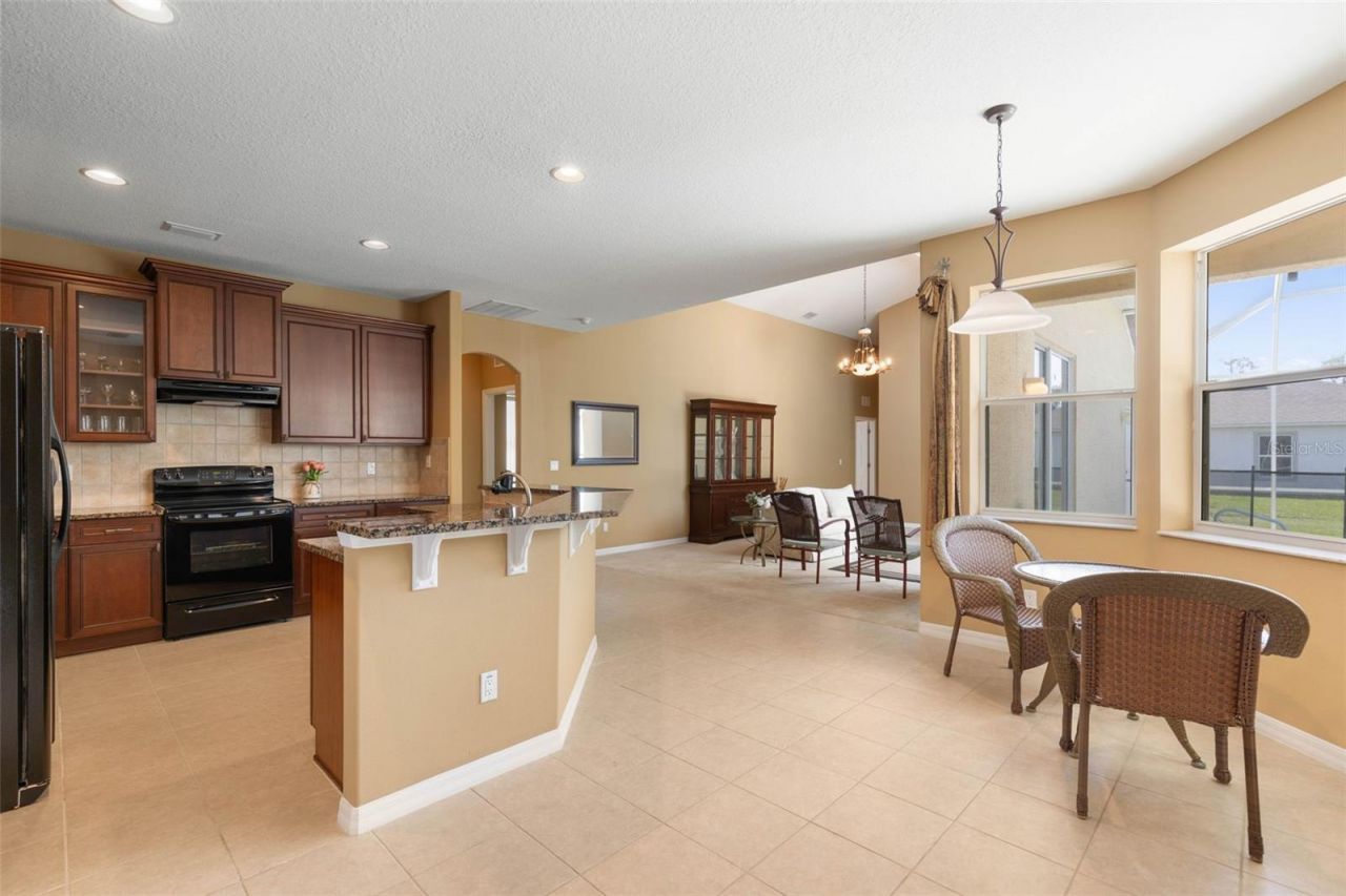18 Squirrel Place, Palm Coast, FL 32164 Photo