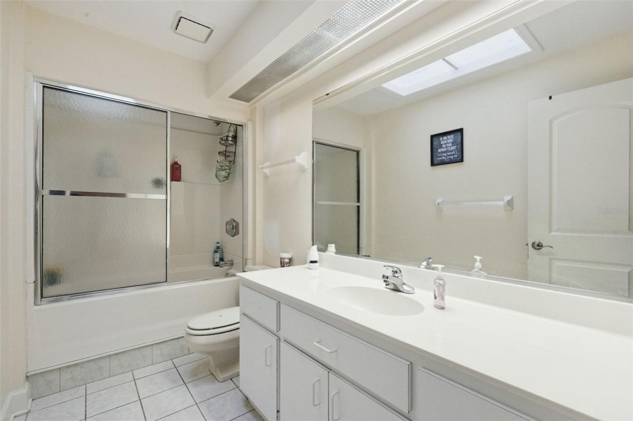 25 Lakewood Causeway , Winter Haven, FL 33884 Photo
