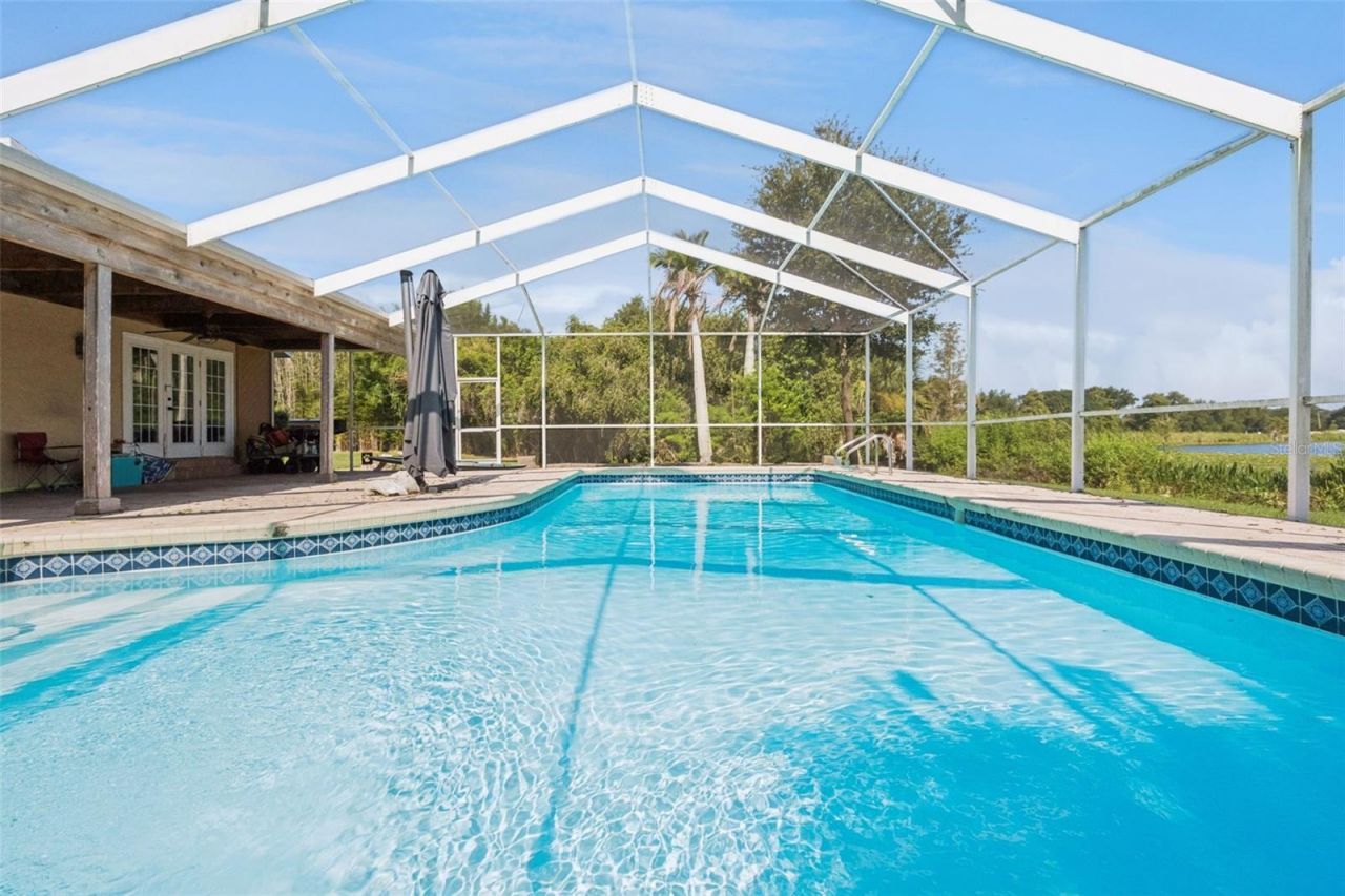 25 Lakewood Causeway , Winter Haven, FL 33884 Photo