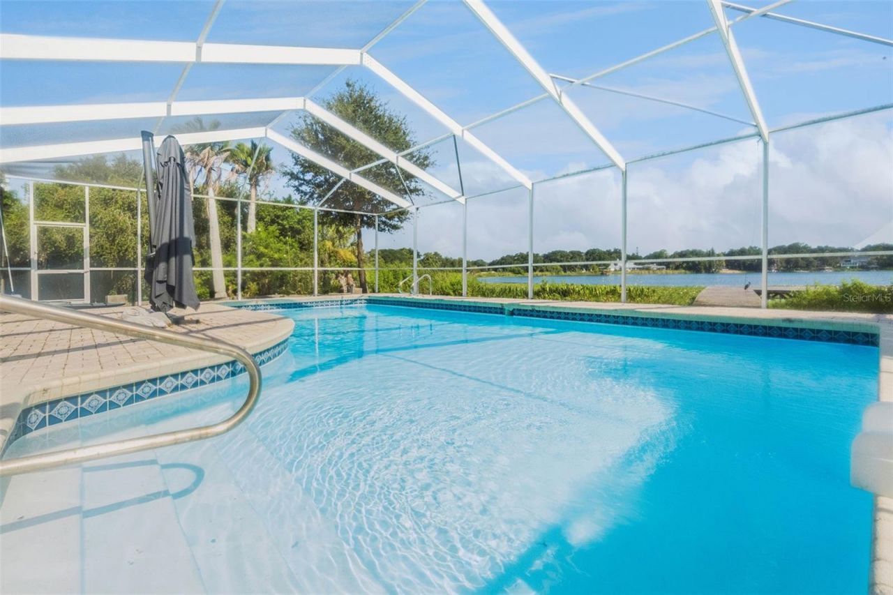 25 Lakewood Causeway , Winter Haven, FL 33884 Photo