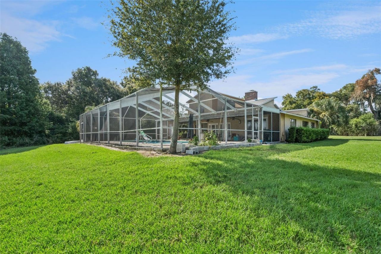 25 Lakewood Causeway , Winter Haven, FL 33884 Photo