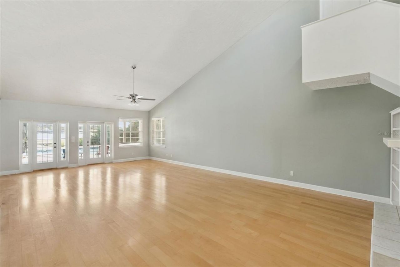 25 Lakewood Causeway , Winter Haven, FL 33884 Photo