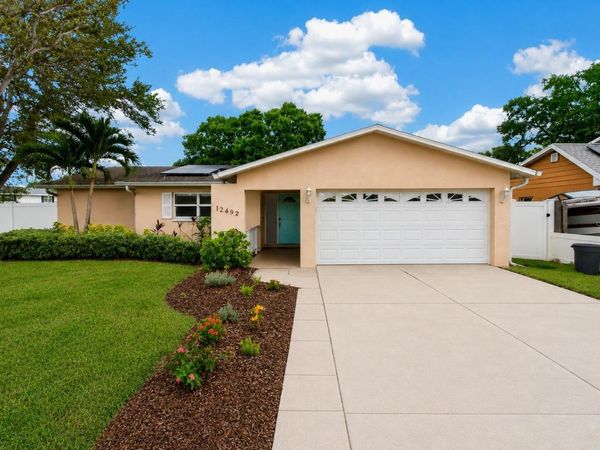 12499 82ND TERRACE , SEMINOLE, FL 33772