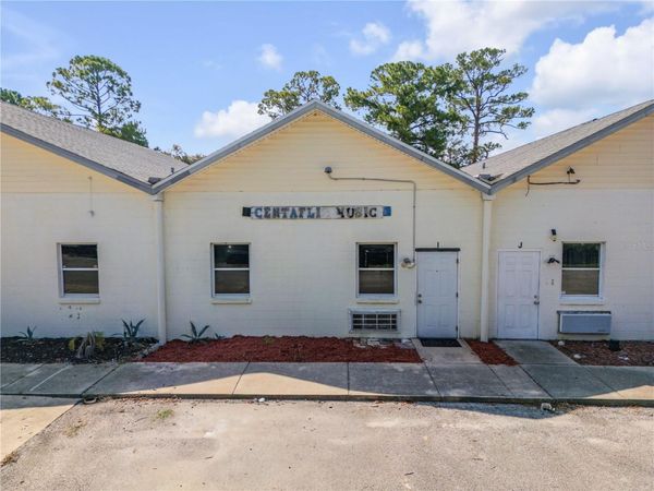 555 8TH STREET , Unit I, HOLLY HILL, FL 32117