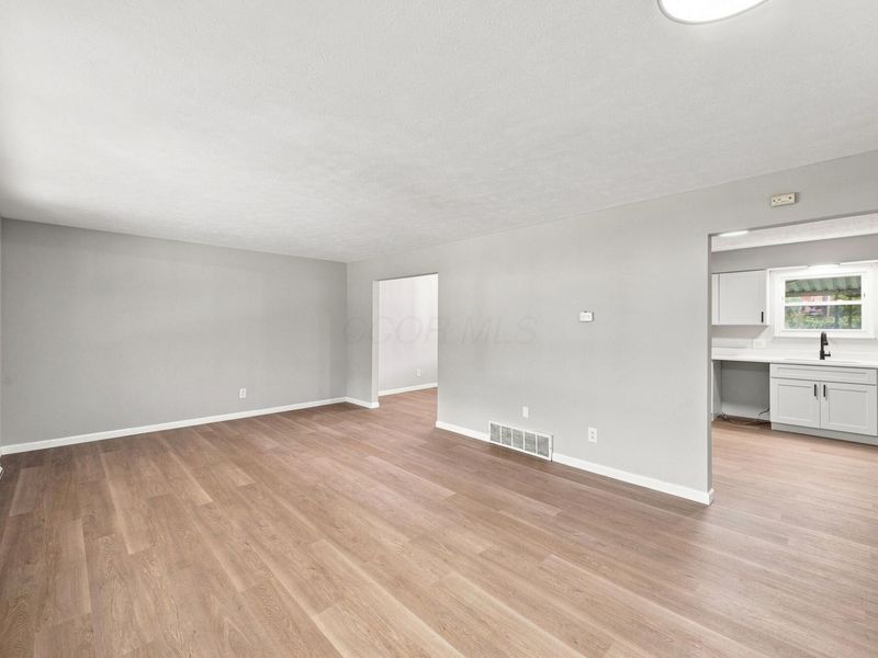 1609 Sugarmaple Court , Columbus, OH 43229 Photo 6