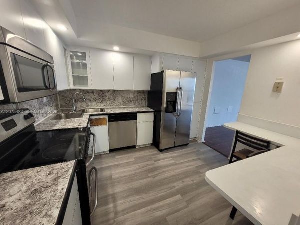 18021 Biscayne Blvd, Unit 1903, Aventura, FL 33160