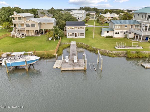 115 Cedar Lane, Cedar Point, NC 28584
