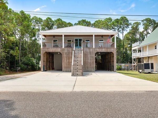 303 Conde Avenue , Dauphin Island, AL 36528