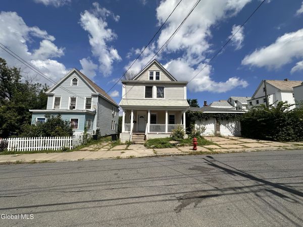 525 Lang Street, Schenectady, NY 12308