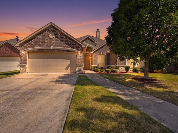 2333 Los Olivos Lane, Fort Worth, TX 76131