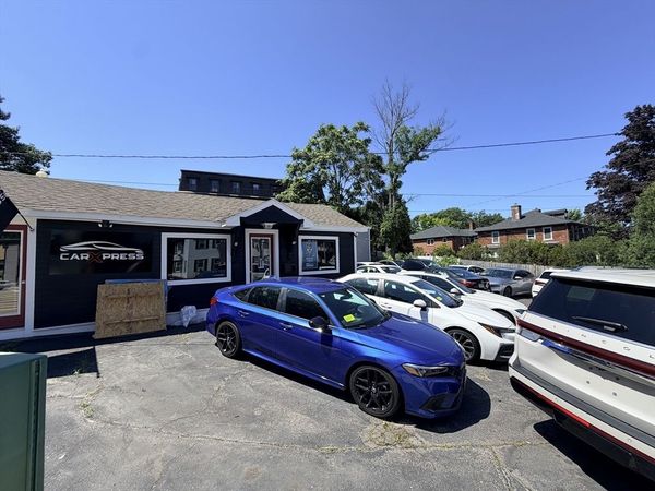 640 Main St, Clinton, MA 01510