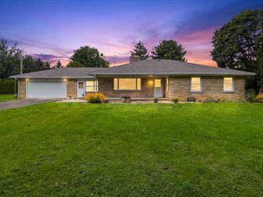 340 W Broadway St., Plymouth, OH 44865