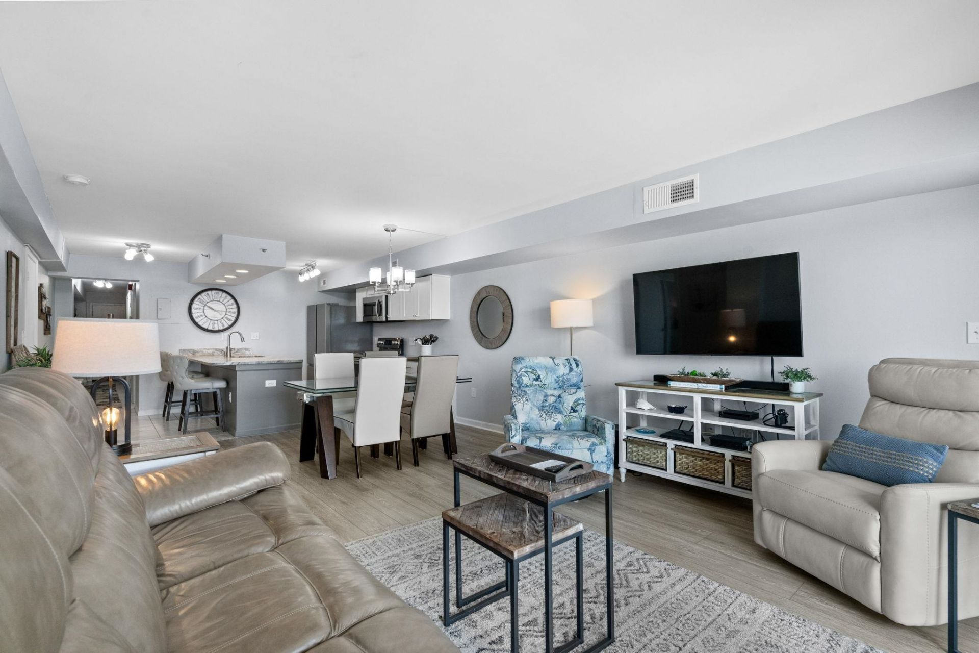 2500 N Ocean Blvd. Photo 16