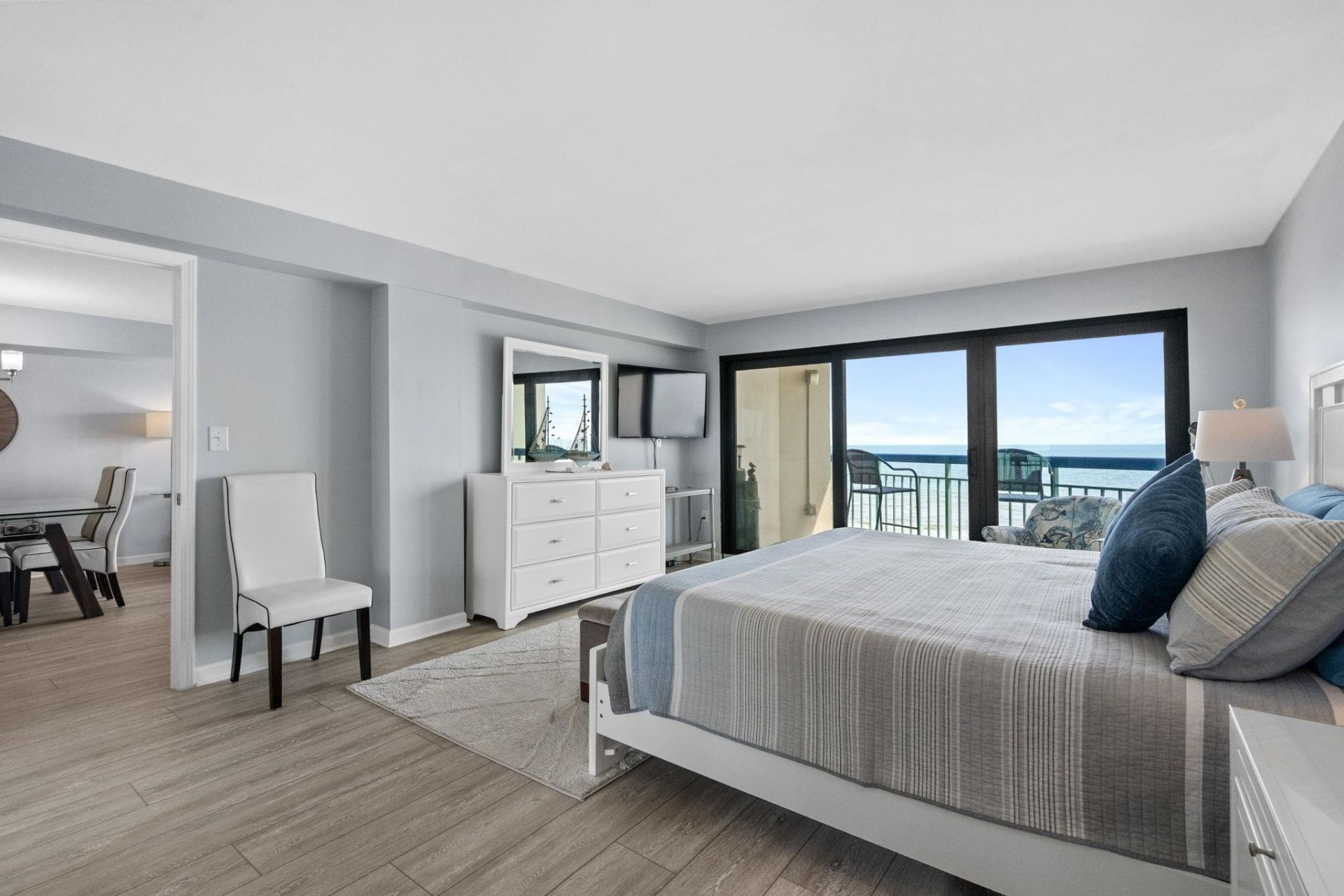 2500 N Ocean Blvd. Photo 20