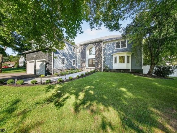153 Old Beekman Rd, South Brunswick, NJ 08852