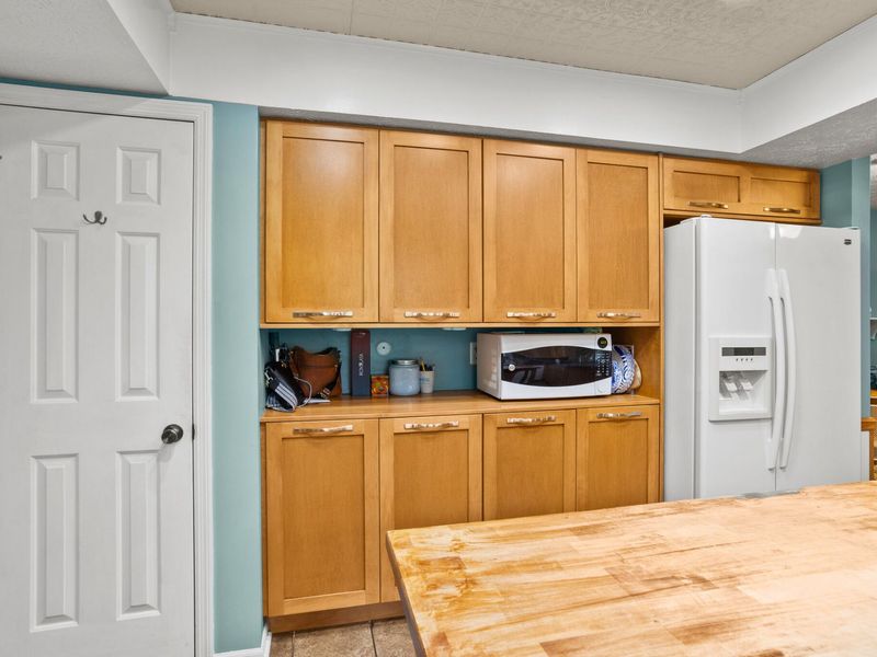 2425 Greenlawn Drive, Troy, OH 45373 Photo 18
