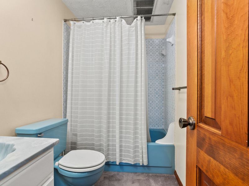 2425 Greenlawn Drive, Troy, OH 45373 Photo 42