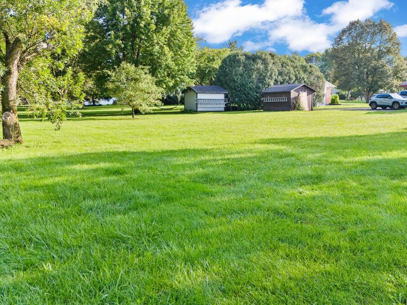 2425 Greenlawn Drive, Troy, OH 45373 Photo 48